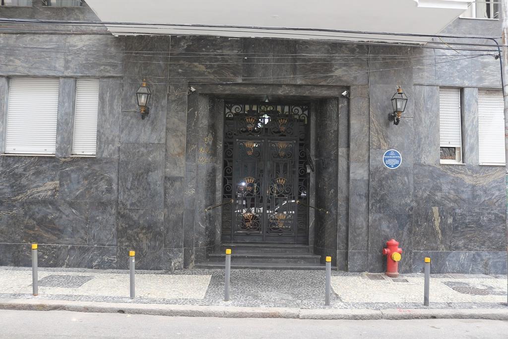 Cozy Flat Half Block From The * Rio de Janeiro
